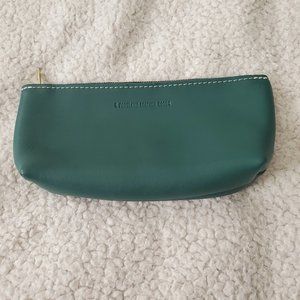 Portland leather Utility Bag in Peacock, NEW